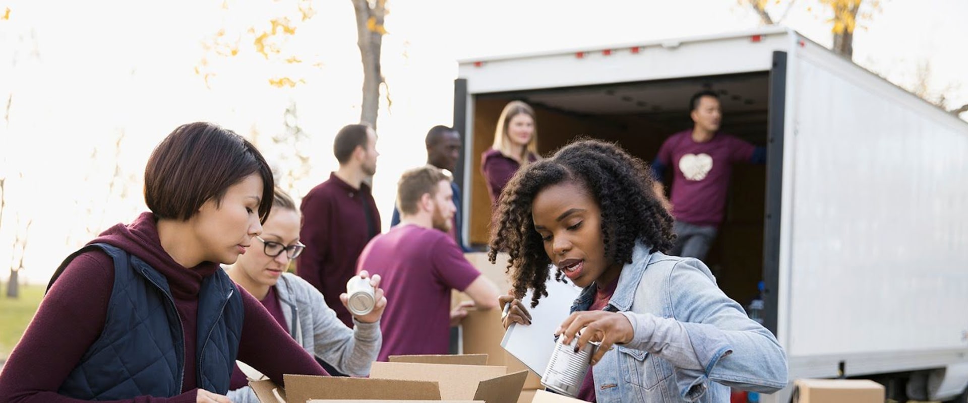 The Importance of Community Service Projects for Local Businesses